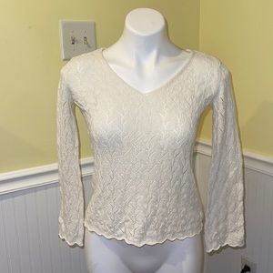 J. Jill ladies crochet Ivory v-neck sweater. Cotton/Nylon. Size XSP